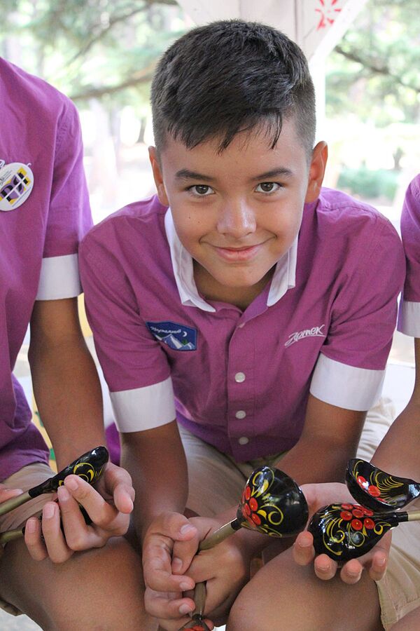 Участник первой международной смены по русскому языку для зарубежных школьников и педагогов в Артеке Армен Панусянц - Sputnik Узбекистан