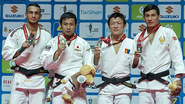 Диербек Урозбоев стал бронзовым призером чемпионата мира по дзюдо - Sputnik Узбекистан