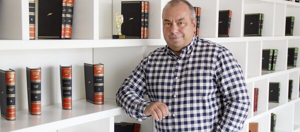 Олег Дмитриев - Sputnik Ўзбекистон