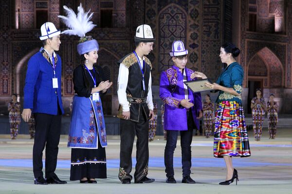 Фестиваль Шарк тароналари в Самарканде - Sputnik Узбекистан