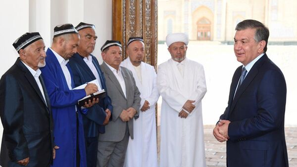 Шавкат Мирзиёев 1 сентября посетил комплекс Хазрати Имам (Хастимам) и ознакомился с проектом Центра исламской культуры - Sputnik Узбекистан