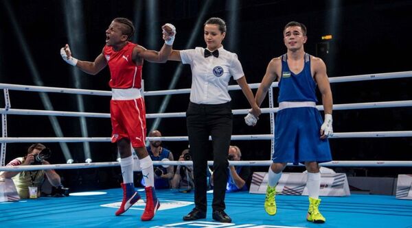 Ҳасанбой Дусматов, серебро Ҳасанбой Дусматов, серебро - Sputnik Ўзбекистон