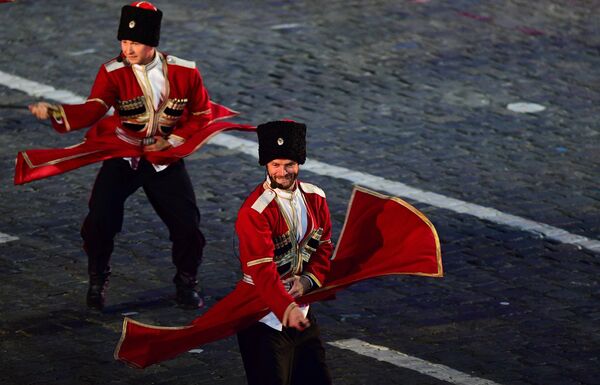 Церемония закрытия фестиваля Спасская башня Церемония закрытия фестиваля Спасская башня - Sputnik Узбекистан