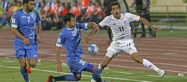 Матч между сборной Узбекистана и сборной Ирана по футболу Матч между сборной Узбекистана и сборной Ирана по футболу - Sputnik Узбекистан