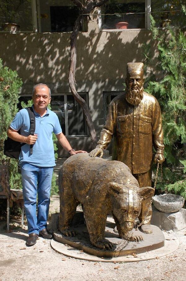 Дедушка Талабашо и Маша - Sputnik Ўзбекистон