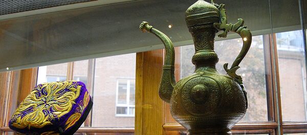 Выставка предметов искусства Узбекистана в московском музее декоративно-прикладного искусства Выставка предметов искусства Узбекистана в московском музее декоративно-прикладного искусства - Sputnik Ўзбекистон