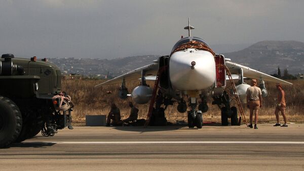 Российская боевая авиация на аэродроме Хмеймим в Сирии - Sputnik Узбекистан