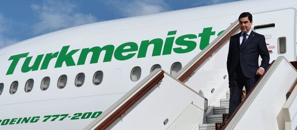 Туркманистон президенти Гурбангулы Бердымухамедов Туркманистон президенти Гурбангулы Бердымухамедов - Sputnik Ўзбекистон