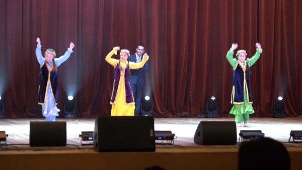 Участницы конкурса Ты супер! Танцы выступили перед узбекской публикой - Sputnik Ўзбекистон