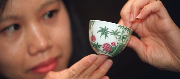 Китайский фарфор Китайский фарфор - Sputnik Узбекистан
