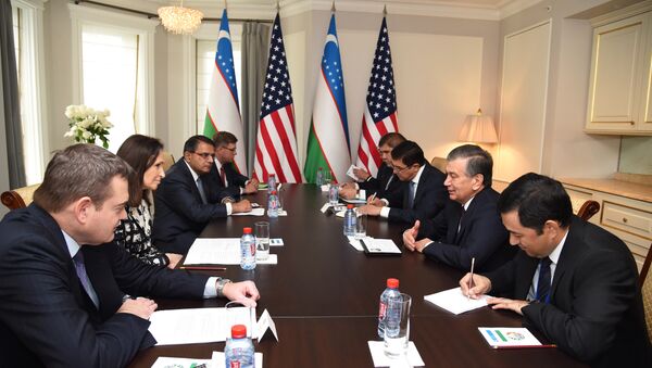 Prezident Respubliki Uzbekistan vstretilsya s predstavitelyami delovix krugov Ameriki - Sputnik O‘zbekiston