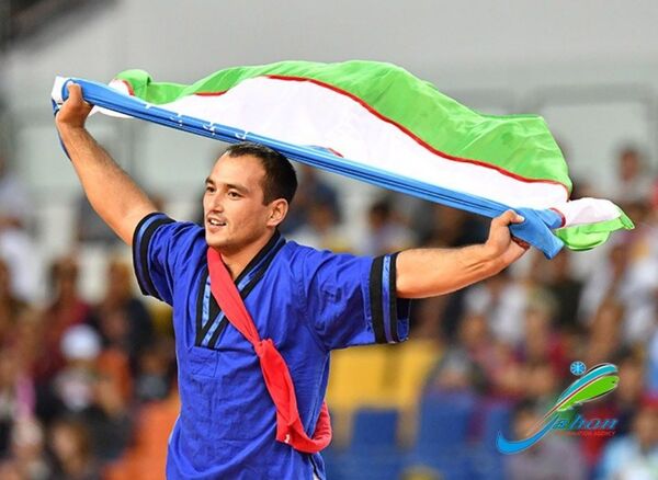 Сборная Узбекистана успешно выступает на V Азиатских играх в закрытых помещениях и по боевым искусствам - Sputnik Узбекистан