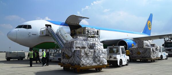 Узбекистон хаво йуллари выполнила первый грузовой рейс в аэропорт Гуанчжоу Узбекистон хаво йуллари выполнила первый грузовой рейс в аэропорт Гуанчжоу - Sputnik Ўзбекистон