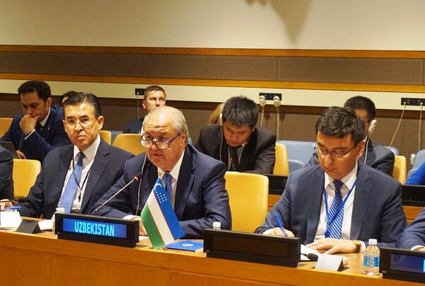 Абдулазиз Камилов на внеочередном заседании Совета министров иностранных дел государств-членов Шанхайской организации сотрудничества - Sputnik Узбекистан