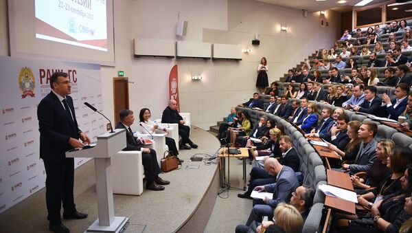 Форум молодых лидеров Евразии прошел в Москве - Sputnik Узбекистан