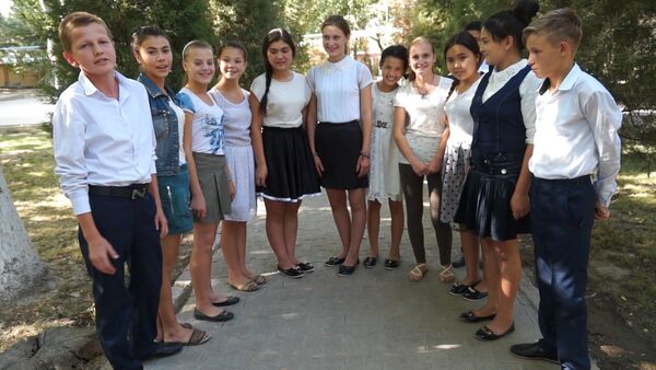 Гордимся и ждем с победой: пожелания участницам шоу Ты супер Танцы - Sputnik Узбекистан