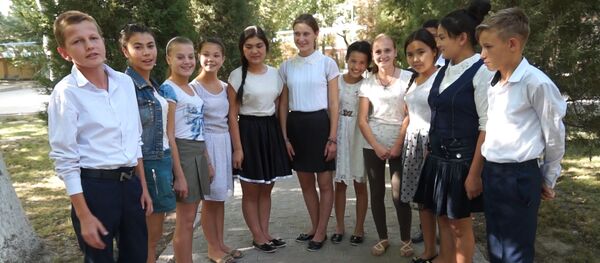 Гордимся и ждем с победой: пожелания участницам шоу Ты супер Танцы - Sputnik Узбекистан