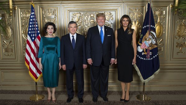 Президенты Узбекистана и США с супругами - Sputnik Узбекистан