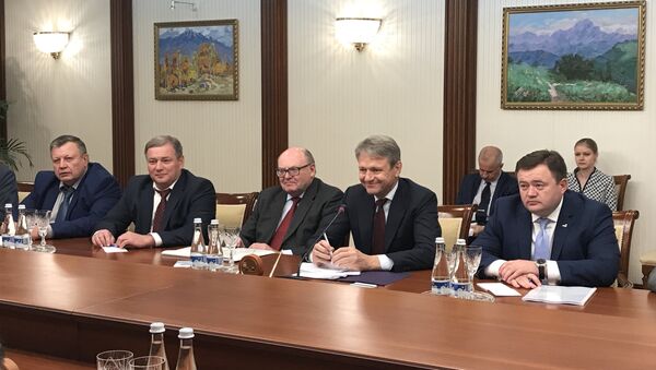 Министр сельского хозяйства России Александр Ткачев во время визита в Узбекистан - Sputnik Узбекистан