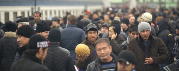 Прибытие поездов из Средней Азии в Москву Прибытие поездов из Средней Азии в Москву - Sputnik Узбекистан