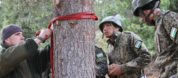 Узбекские спецназовцы на подготовке в Саянах Узбекские спецназовцы на подготовке в Саянах - Sputnik Узбекистан