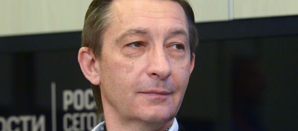 Востоковед, журналист, писатель Дмитрий Косырев Востоковед, журналист, писатель Дмитрий Косырев - Sputnik Ўзбекистон