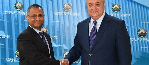 Министр иностранных дел Республики Узбекистан Абдулазиз Камилов принял Ахмеда Шахида, специального докладчика по вопросу о свободе религии и убеждений Совета ООН по правам человека Министр иностранных дел Республики Узбекистан Абдулазиз Камилов принял Ахмеда Шахида, специального докладчика по вопросу о свободе религии и убеждений Совета ООН по правам человека - Sputnik Узбекистан