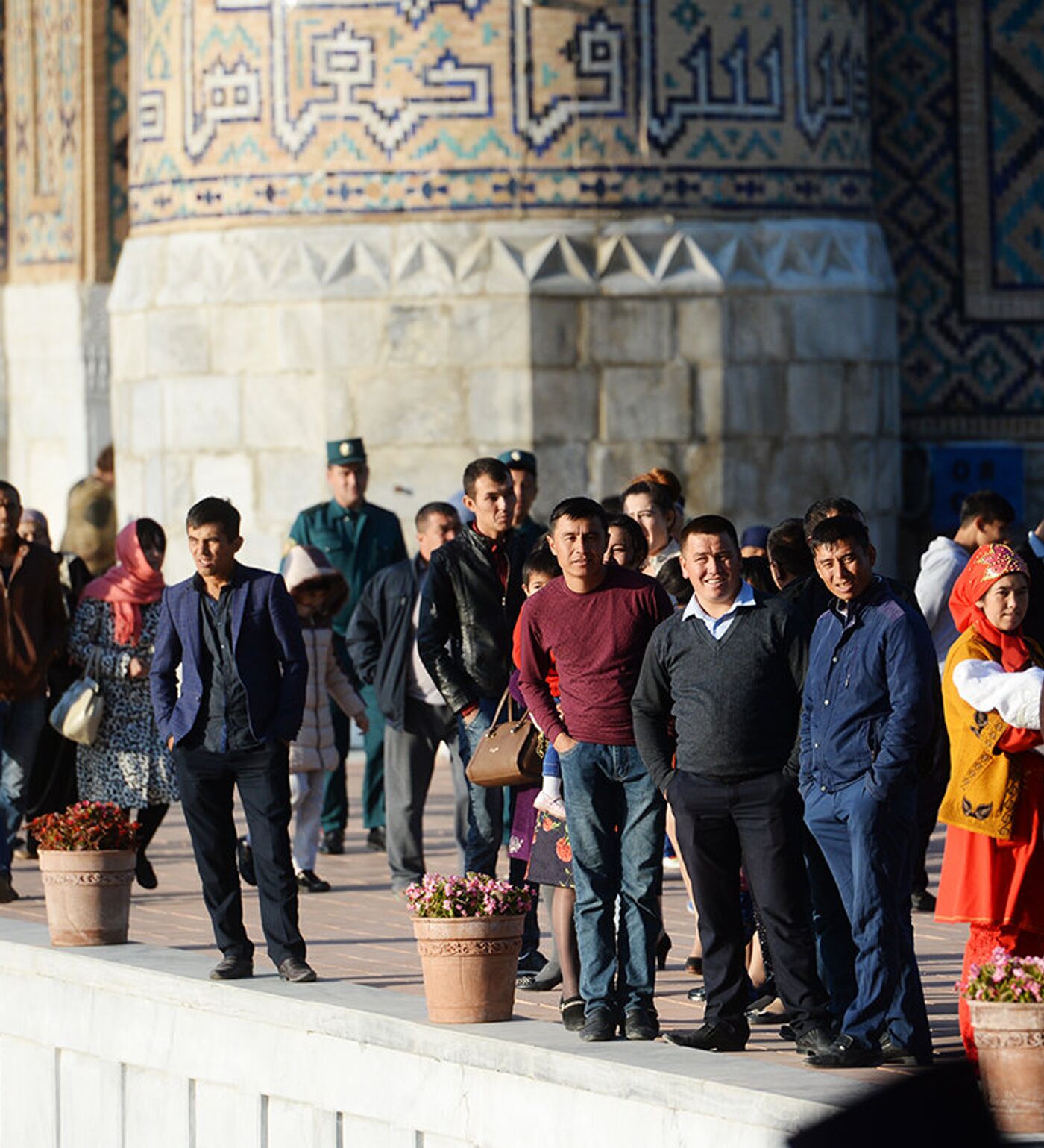 Ona va qiz jinsiy aloqa Jum ichida eshak va sorib sperma porno onlayn