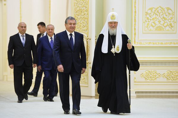 Встреча патриарха Кирилла с президентом Республики Узбекистан Ш.М. Мирзиёевым - Sputnik Узбекистан