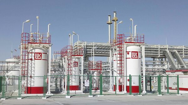 Газовая станция компании Лукойл в Джаркудуке, Узбекистан - Sputnik Ўзбекистон