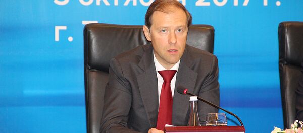 Денис Мантуров - Sputnik Узбекистан