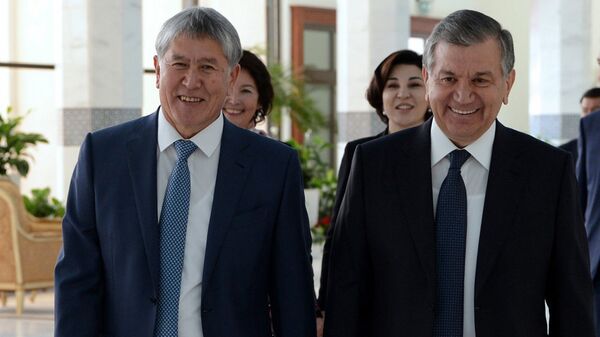 Qirg‘iziston prezidenti Almazbek Atambayev va O‘zbekiston prezidenti Shavkat Mirziyoyev - Sputnik O‘zbekiston