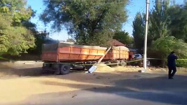 Видео с места аварии, где погиб Темир Джумакадыров - Sputnik Узбекистан