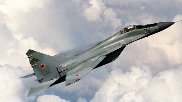 Сверхзвуковой истребитель МиГ-29 в воздухе - Sputnik Ўзбекистон
