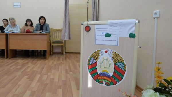 В Белоруссии началось досрочное голосование на выборах президента - Sputnik Узбекистан