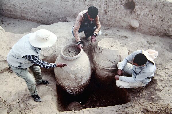 В Национальной галерее Узбекистана открылась выставка Современный Таджикистан - Sputnik Узбекистан