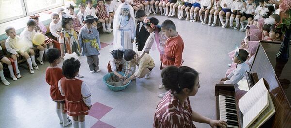 Утренник в детском саду Ташкента Утренник в детском саду Ташкента - Sputnik Ўзбекистон