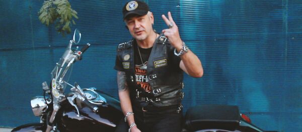 Мотоклуб Стальные скорпионы поддержал участниц Ты супер! танцы - Sputnik Узбекистан