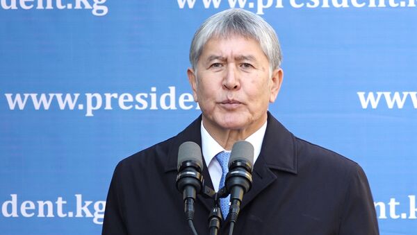 Такой помощи не надо — Атамбаев высказался о $100 млн от Казахстана - Sputnik Ўзбекистон