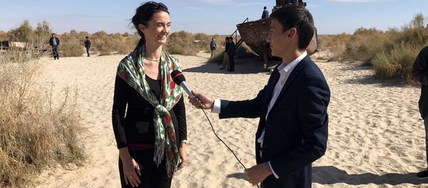 Postoyanniy koordinator OON Xelena Freyzer posetila Karakalpakstan Postoyanniy koordinator OON Xelena Freyzer posetila Karakalpakstan - Sputnik O‘zbekiston