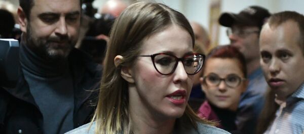 Главный редактор L'Officiel, телеведущая Ксения Собчак Главный редактор L'Officiel, телеведущая Ксения Собчак - Sputnik Ўзбекистон