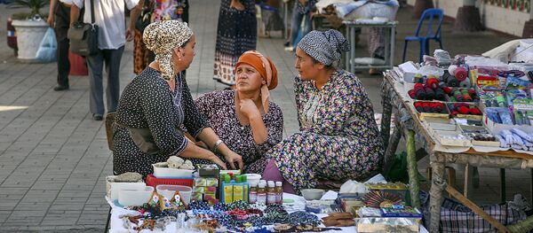 Jenshini beseduyut na rinke - Sputnik O‘zbekiston