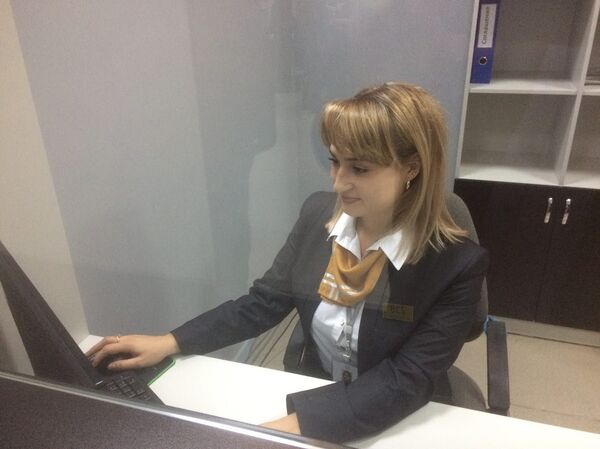 Визовый сбор для взрослых будет составлять 603,5 тысячи сумов, а для детей от шести лет — 158 тысяч сумов - Sputnik Узбекистан