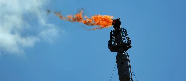 На территории газоперерабатывающего завода На территории газоперерабатывающего завода - Sputnik Ўзбекистон