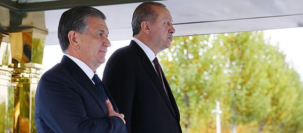 Президент Узбекистана Шавкат Мирзиёев и президент Турции Реджеп Тайип Эрдоган в Анкаре - Sputnik Узбекистан