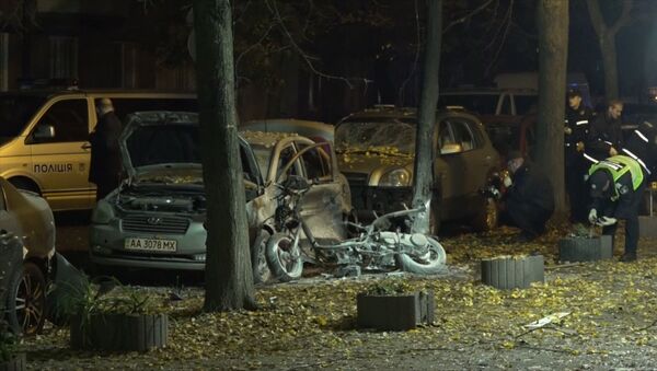 Последствия взрыва в центре Киева, в результате которого погибло два человека - Sputnik Узбекистан