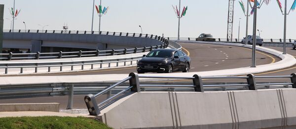 Эстакада через ташкентскую кольцевую автодорогу Эстакада через ташкентскую кольцевую автодорогу - Sputnik Узбекистан