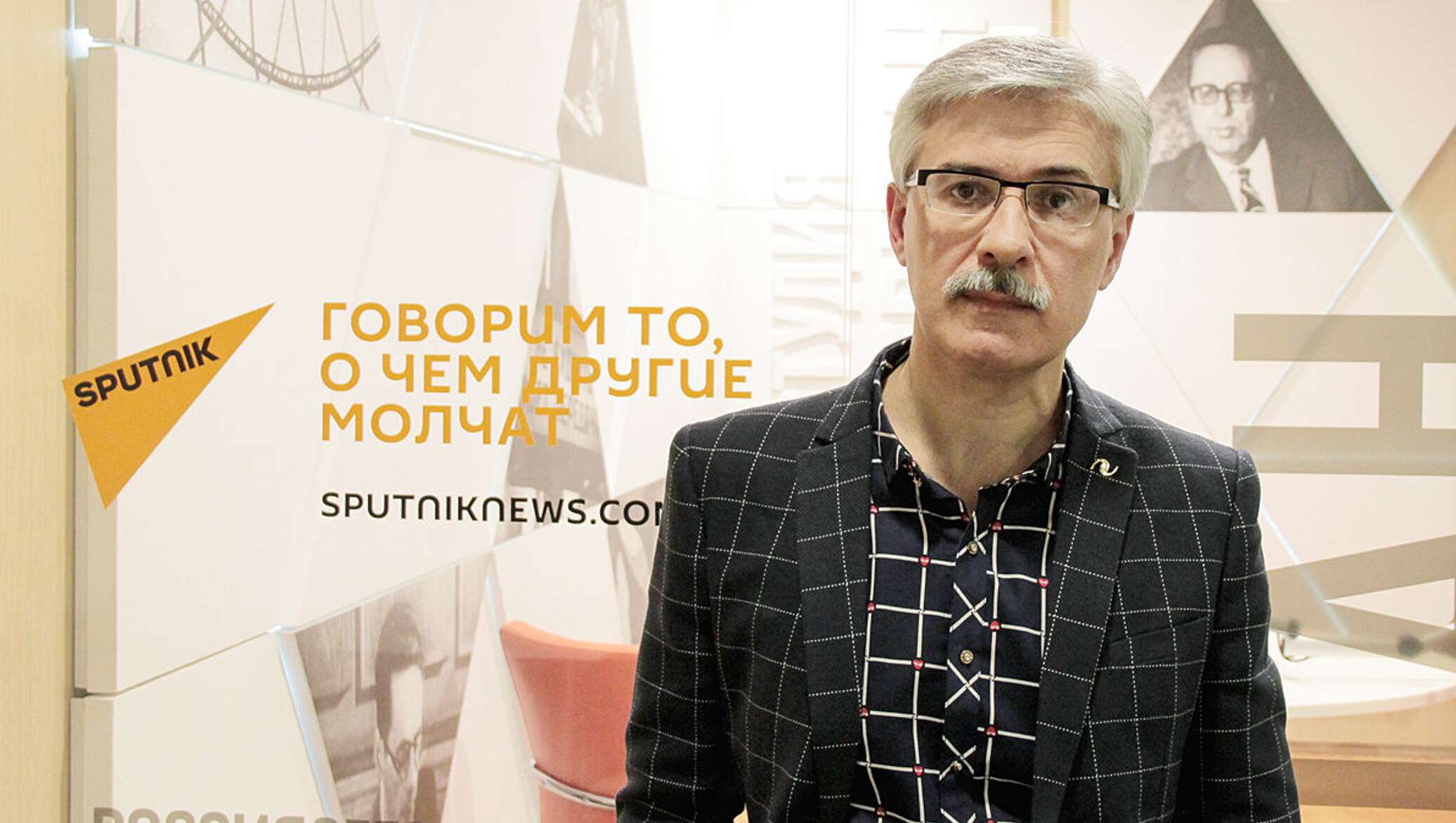 И раззаков киргизия. Тентишев бакыт депутат. Фёдор ибатович раззаков. Фёдор раззаков писатель. Раззаков телеграмм канал.