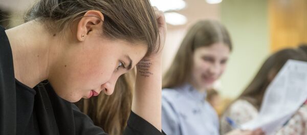 Aksiya Bolshoy etnograficheskiy diktant v gorodax Rossii - Sputnik O‘zbekiston