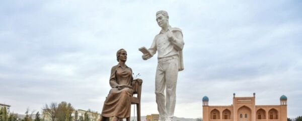В Джизаке открыли мемориальный комплекс Хамида Алимджана и Зульфии В Джизаке открыли мемориальный комплекс Хамида Алимджана и Зульфии - Sputnik Ўзбекистон